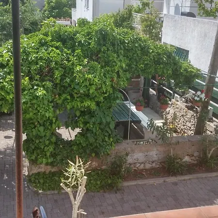 Pensión Pape Punat